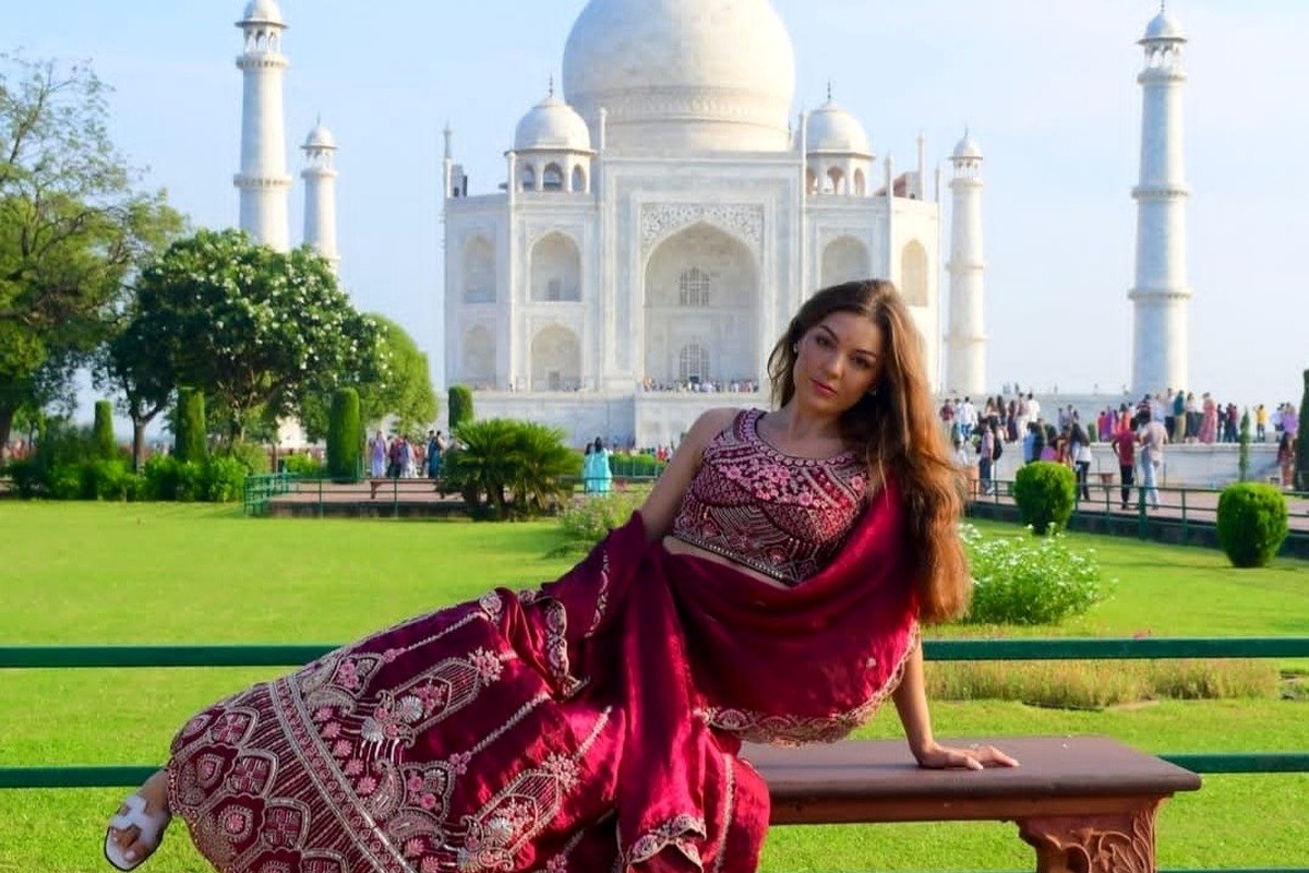 Luxury Taj Mahal Private Experience